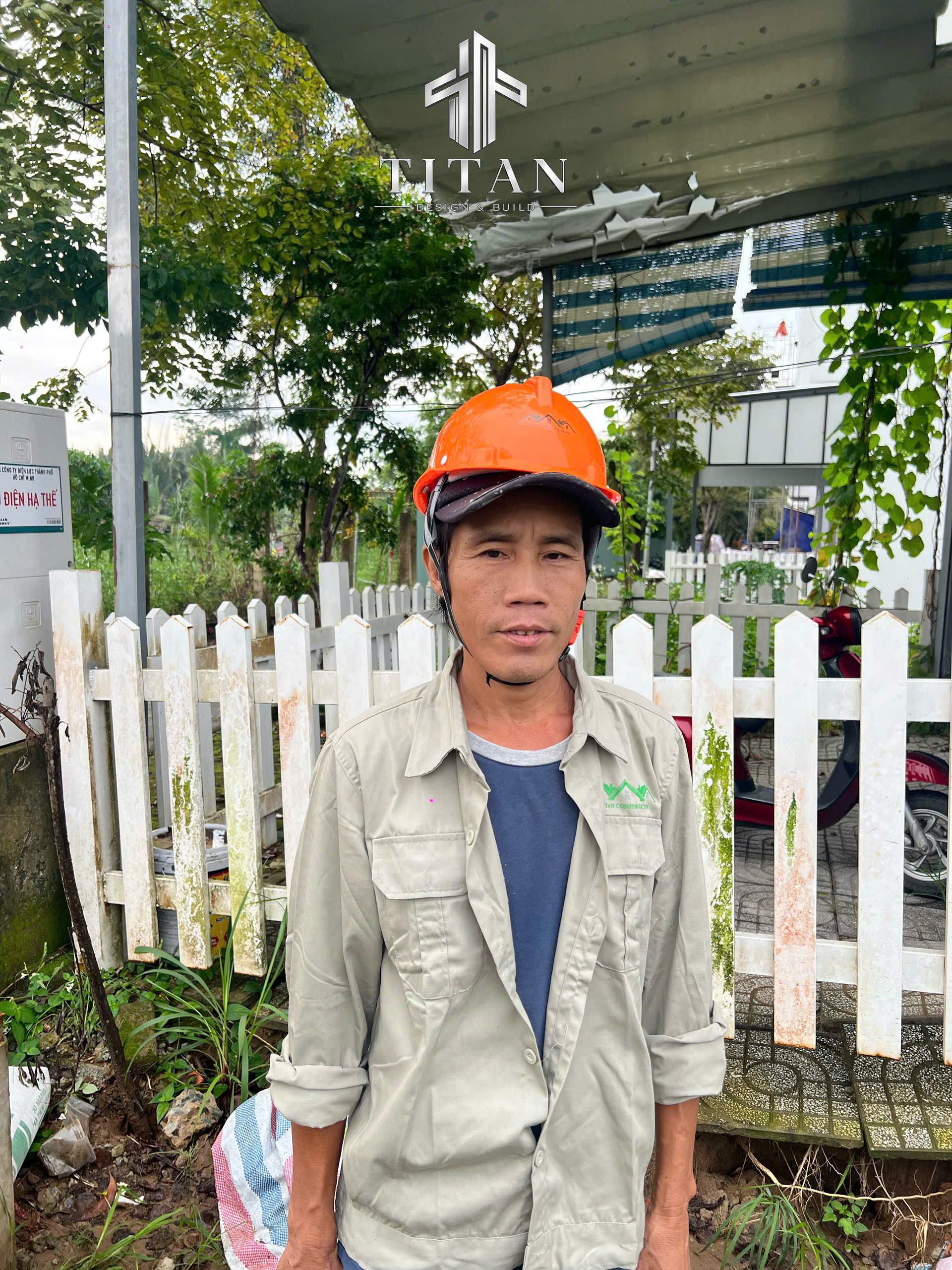 Thợ hồ TITAN anh Nam